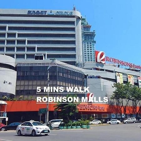 Horizon 101 A2 Shortwalk Robinson Mall Mango Square Bar Apartment Cebu ภายนอก รูปภาพ