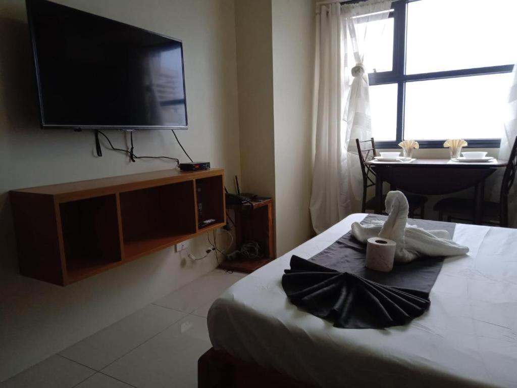 Horizon 101 A2 Shortwalk Robinson Mall Mango Square Bar Apartment Cebu ภายนอก รูปภาพ