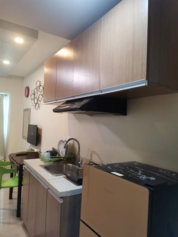 Horizon 101 A2 Shortwalk Robinson Mall Mango Square Bar Apartment Cebu ภายนอก รูปภาพ